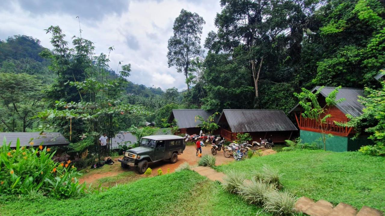 Sinharaja Forest Gate Deniyaya Luaran gambar